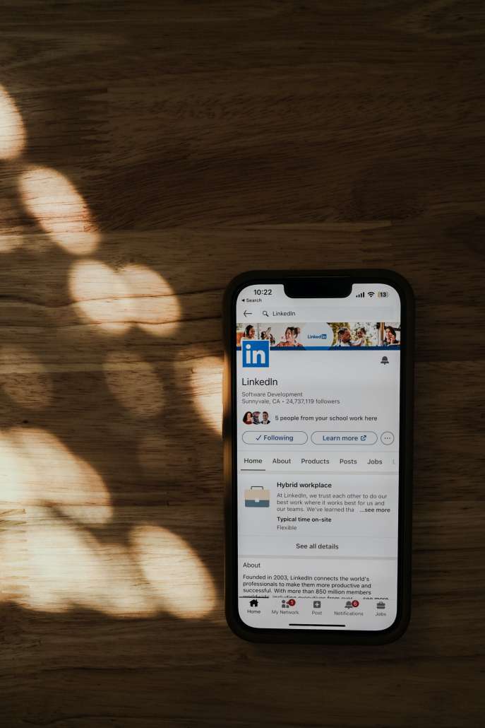 Create Engaging Content on LinkedIn